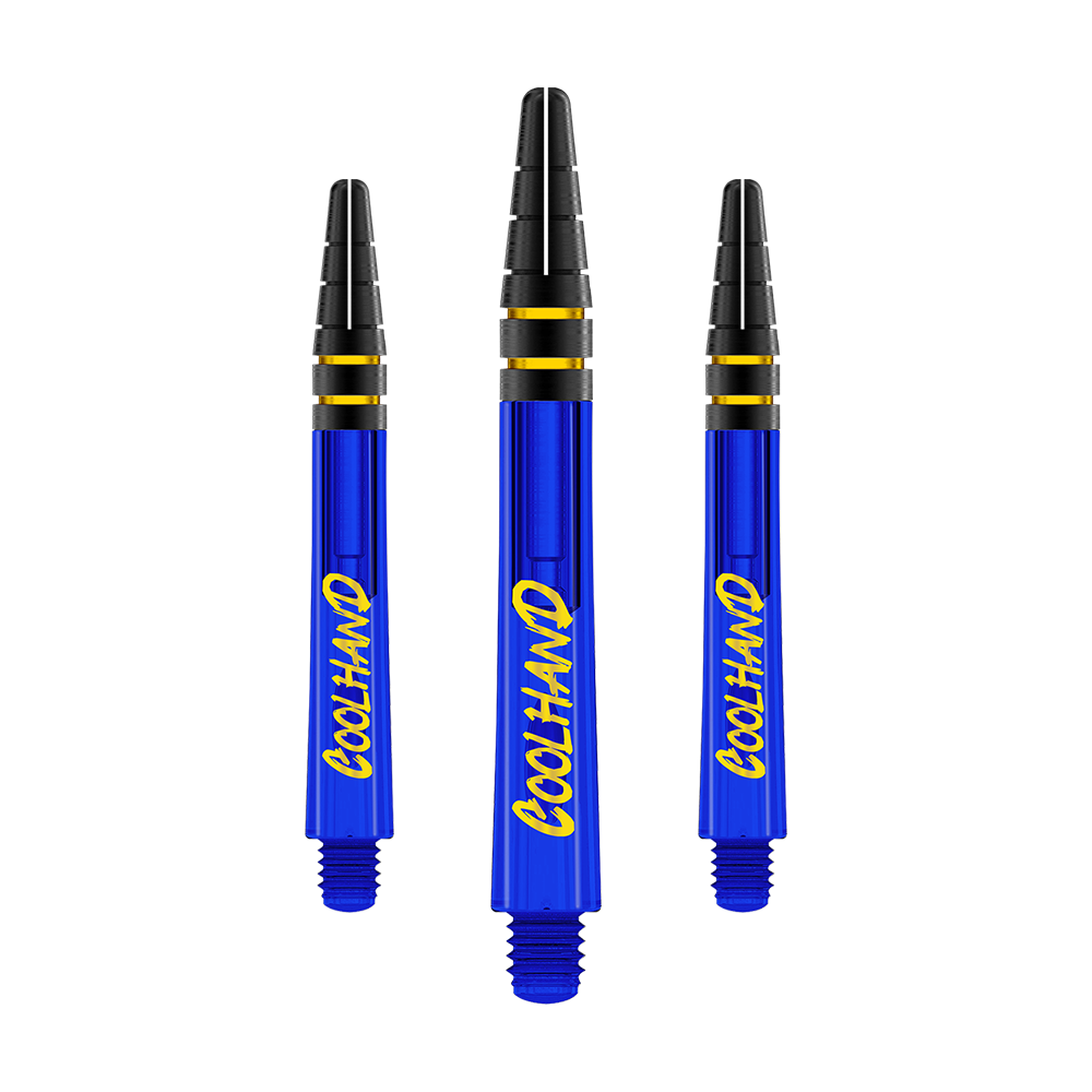 Auf dem Bild sind drei blaue Dartshafts mit der gelben Aufschrift „COOLHAND“ zu sehen. Die oberen Enden der Shafts sind schwarz mit goldenen Ringen verziert.