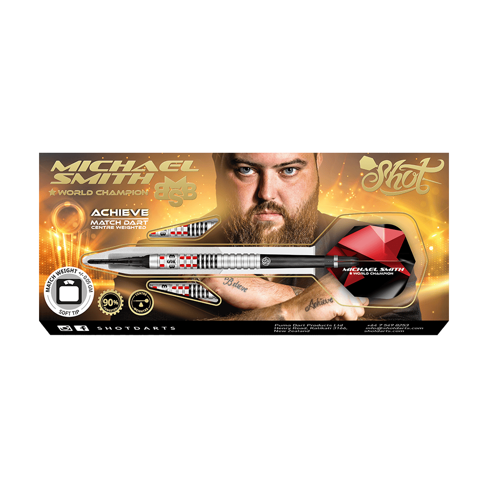 Shot Michael Smith Achieve Soft Darts Auf dem Bild ist eine Packung mit Softdarts der Marke Shot zu sehen, die vom Weltmeister Michael Smith beworben wird. Die Verpackung zeigt ein Bild von Michael Smith und hebt die Eigenschaften des Produkts hervor.