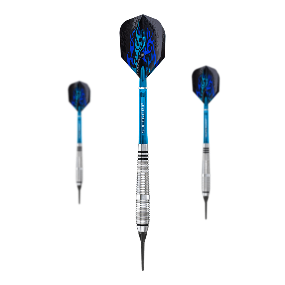 Harrows Blaze Style A Soft Darts - 18g Das Bild zeigt drei Softdarts des Produkts "Harrows Blaze Style A Softdarts - 18g". Die Darts haben blaue Schäfte, schwarze Flights mit blauen Flammen und silberne, gerillte Barrels.