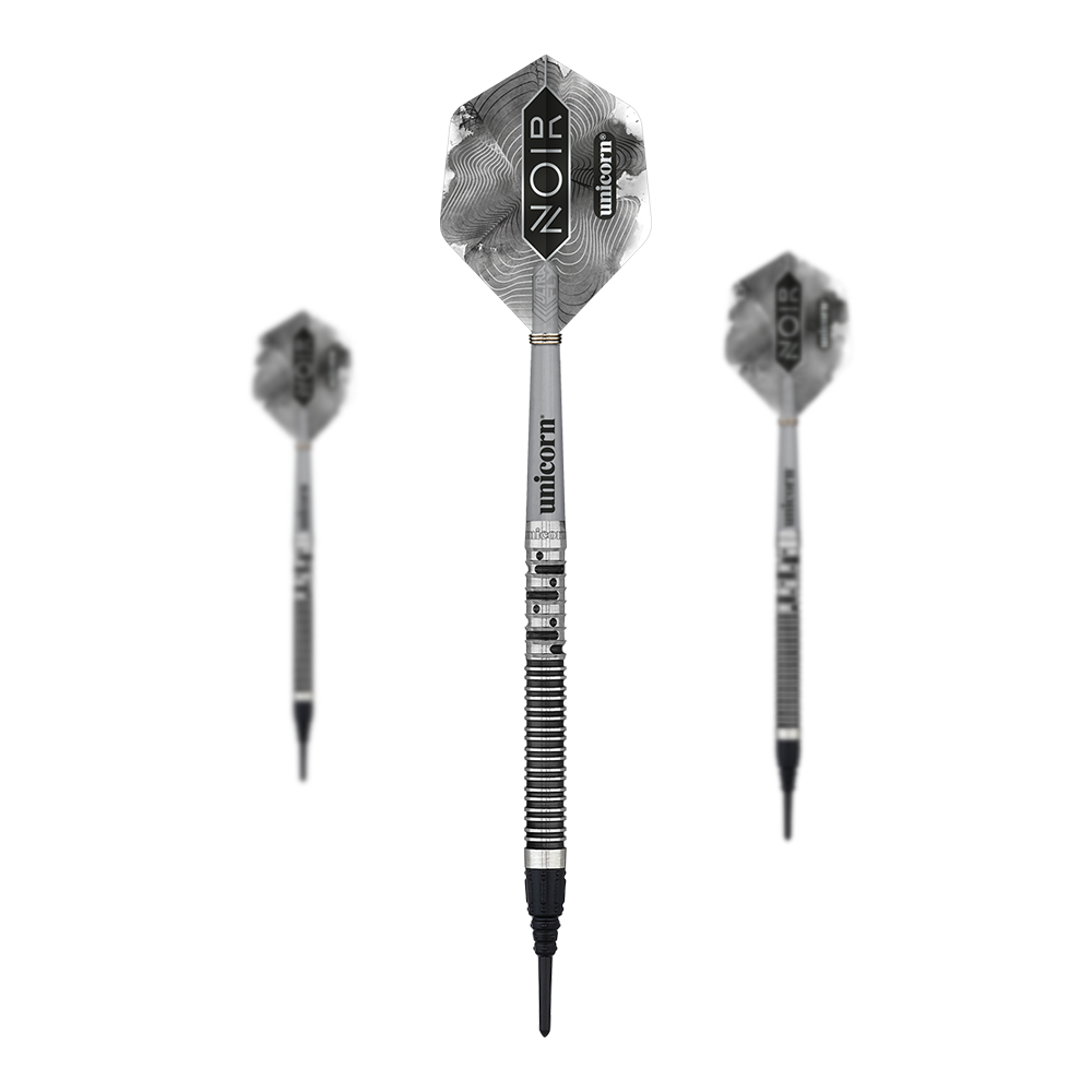 Unicorn Noir Gary Anderson Phase 5 Soft Darts Das Bild zeigt drei Softdarts der Marke „Unicorn Noir Gary Anderson Phase 5“. Die Darts haben ein elegantes, silber-schwarzes Design mit dem Schriftzug „NOIR“ auf den Flights.