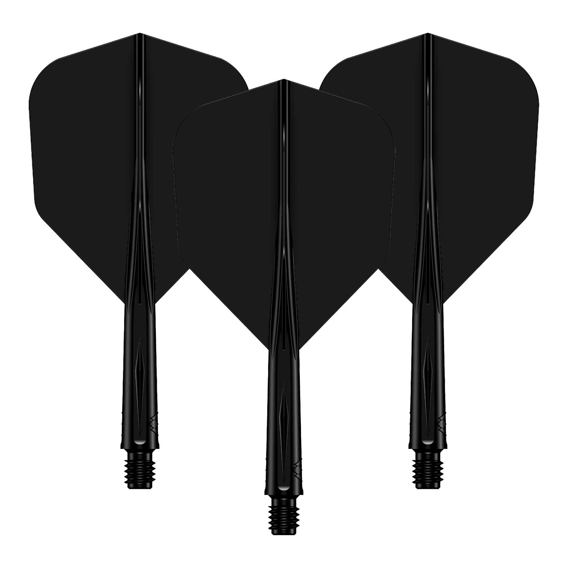 Das Bild zeigt drei schwarze Dartflights mit passenden Dartschäften. Sie sind hintereinander angeordnet und haben eine glänzende Oberfläche.
