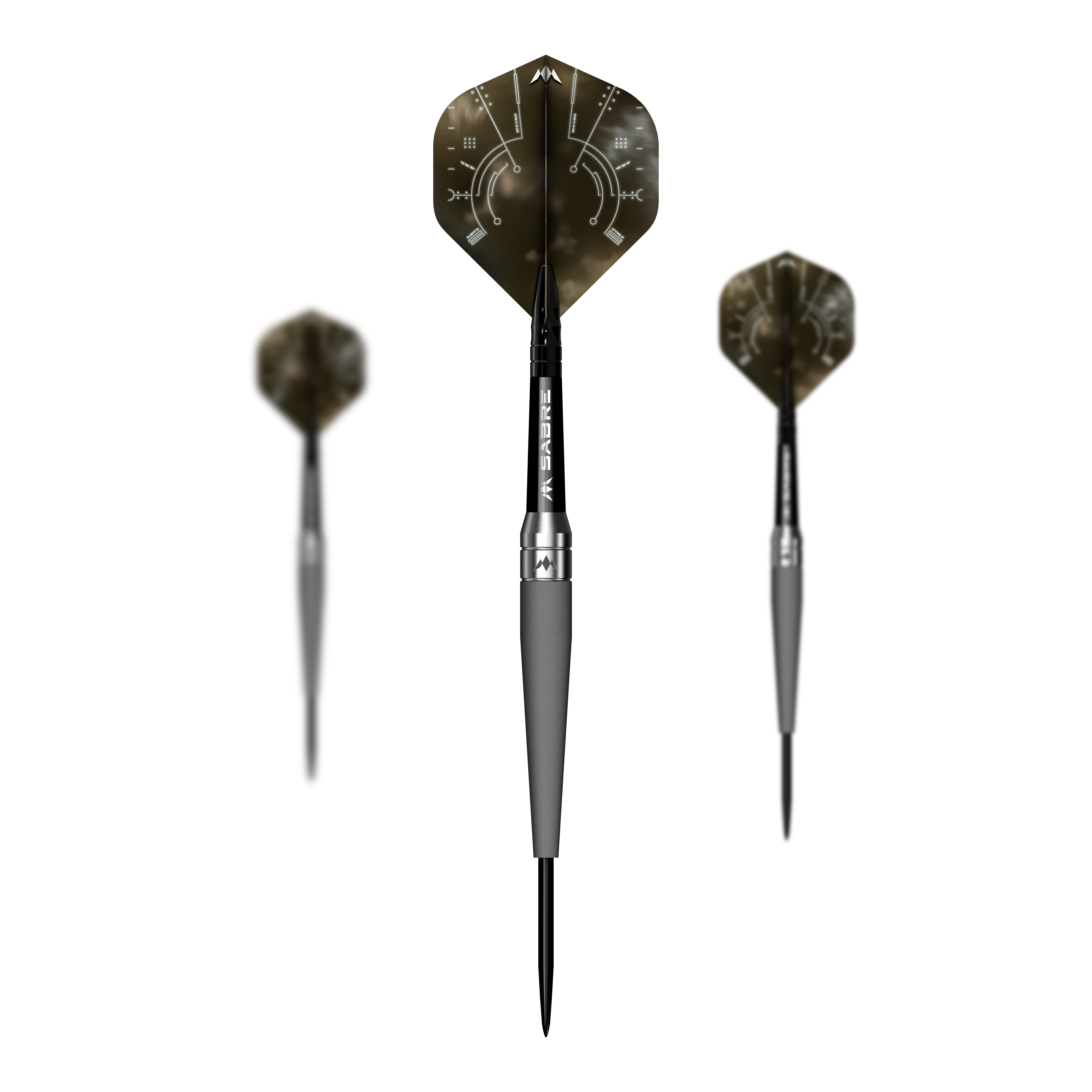 Mission Saturn Titan steel darts Das Bild zeigt drei Steeldarts des Produkts „Mission Saturn Titan“. Die Darts haben eine schwarze Spitze, einen silbernen Körper und auffällige Flights mit einem futuristischen Design.