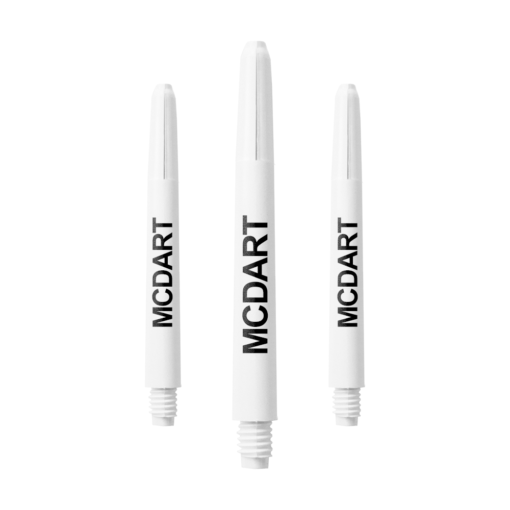 MD-603_Nylon_Shafts_mit_Wunschdruck_Schneeweiss_48mm_1 Das Bild zeigt drei weiße Dartschäfte aus Nylon mit schwarzem Aufdruck "MCDART". Sie sind in unterschiedlichen Längen abgebildet und haben ein Schraubgewinde am unteren Ende.