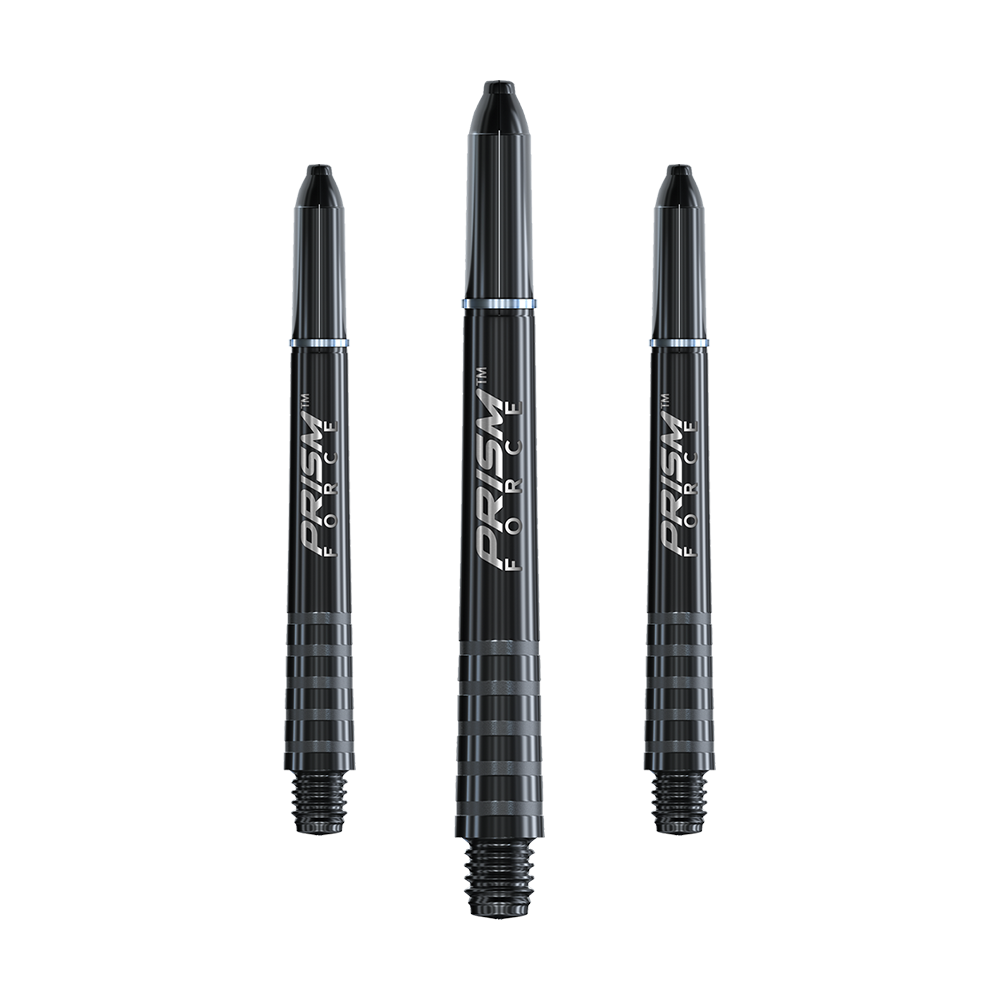 7020-401_Winmau_Prism_Force_Shafts_Schwarz_41mm_1 Auf dem Bild sind drei schwarze Dartschäfte mit der Aufschrift "PRISM FORCE" zu sehen. Sie haben ein gerilltes Design und sind jeweils unterschiedlich angeordnet.