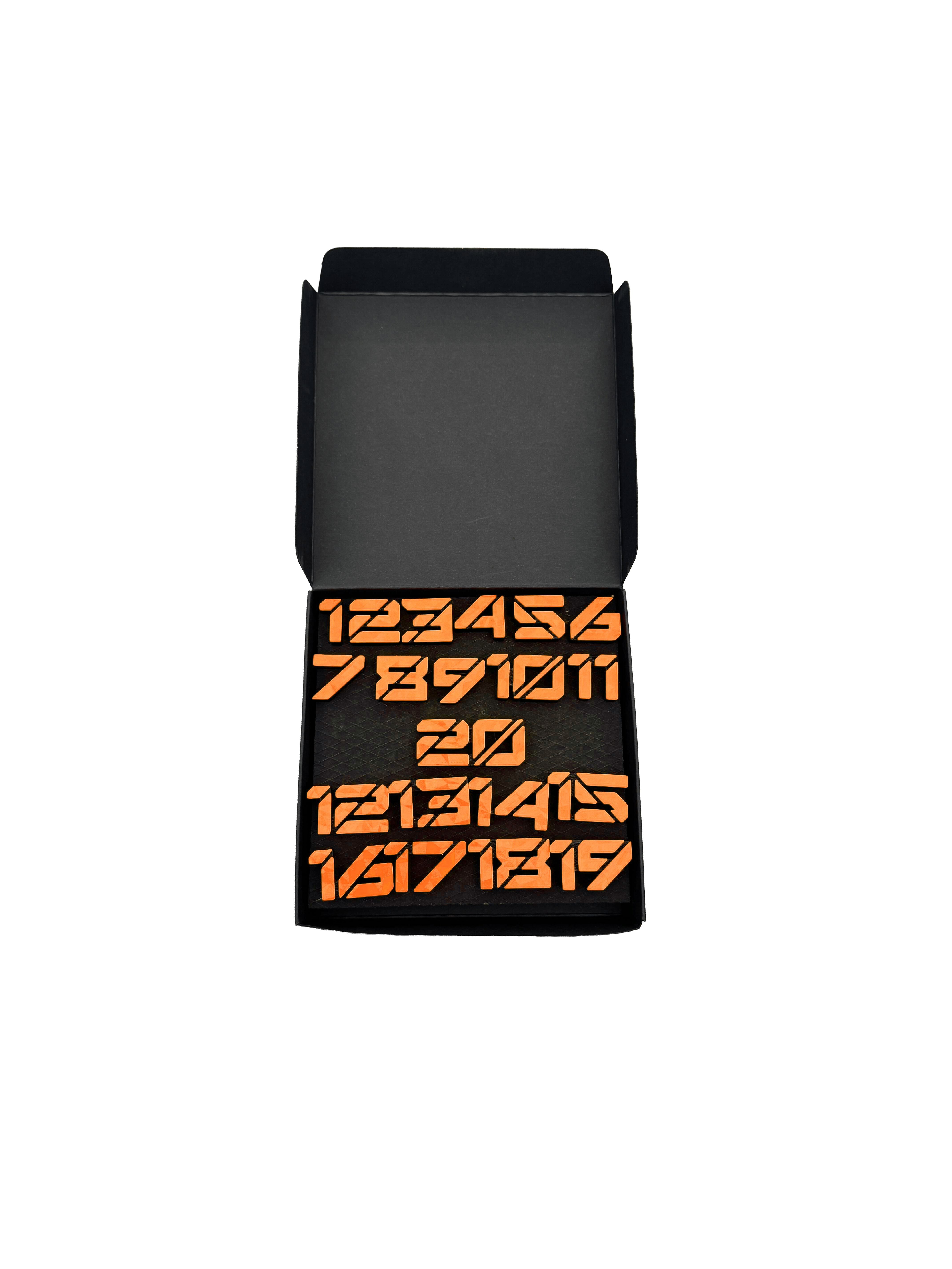 McDart Dartboard Number Rings / Number Ring Cyber Das Bild hat den Dateinamen 'McDart Dartboard Steckzahlen Zahlenring Cyber orange 2'. Vermutlich ist darauf ein Zahlenring oder Steckzahlen in Orange für ein Dartboard zu sehen.