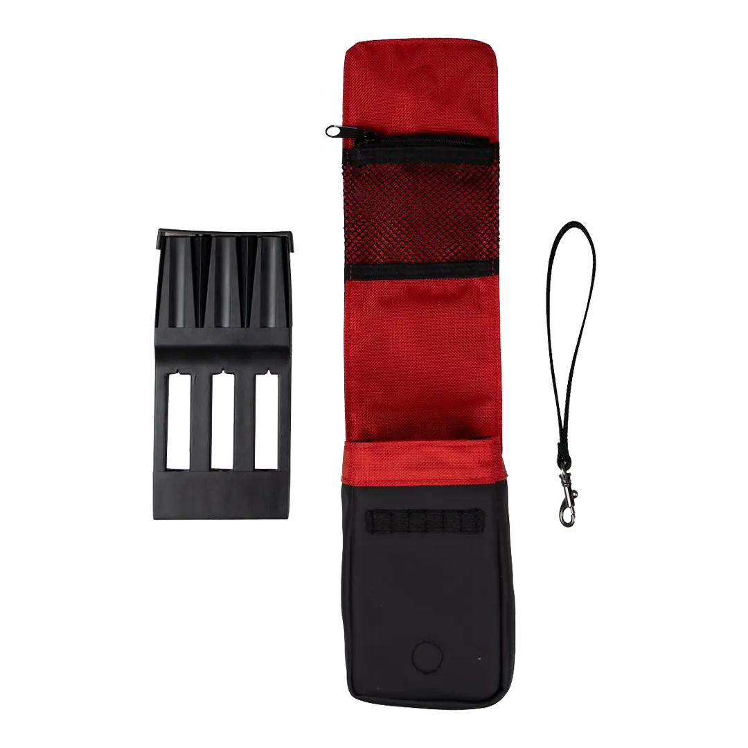 Bulls NL Spacecase Softcase Black-Red Abgebildet ist das Bulls NL Spacecase Softcase in den Farben Schwarz und Rot. Das Etui bietet Platz für Dartzubehör und Pfeile.