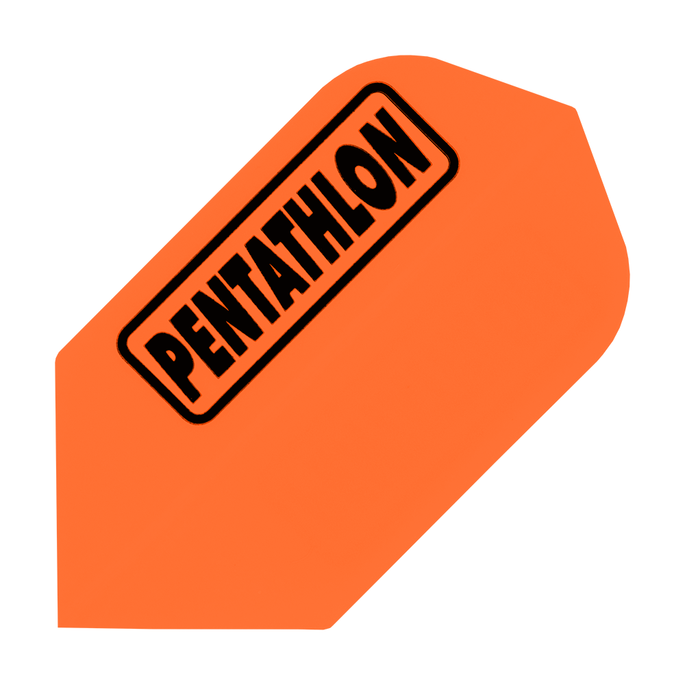 P-67-Pentathlon-Flights-P67 Das Bild zeigt ein orangefarbenes Dartflight mit der Aufschrift "PENTATHLON". Es handelt sich um das Produkt "Pentathlon Flights P67".