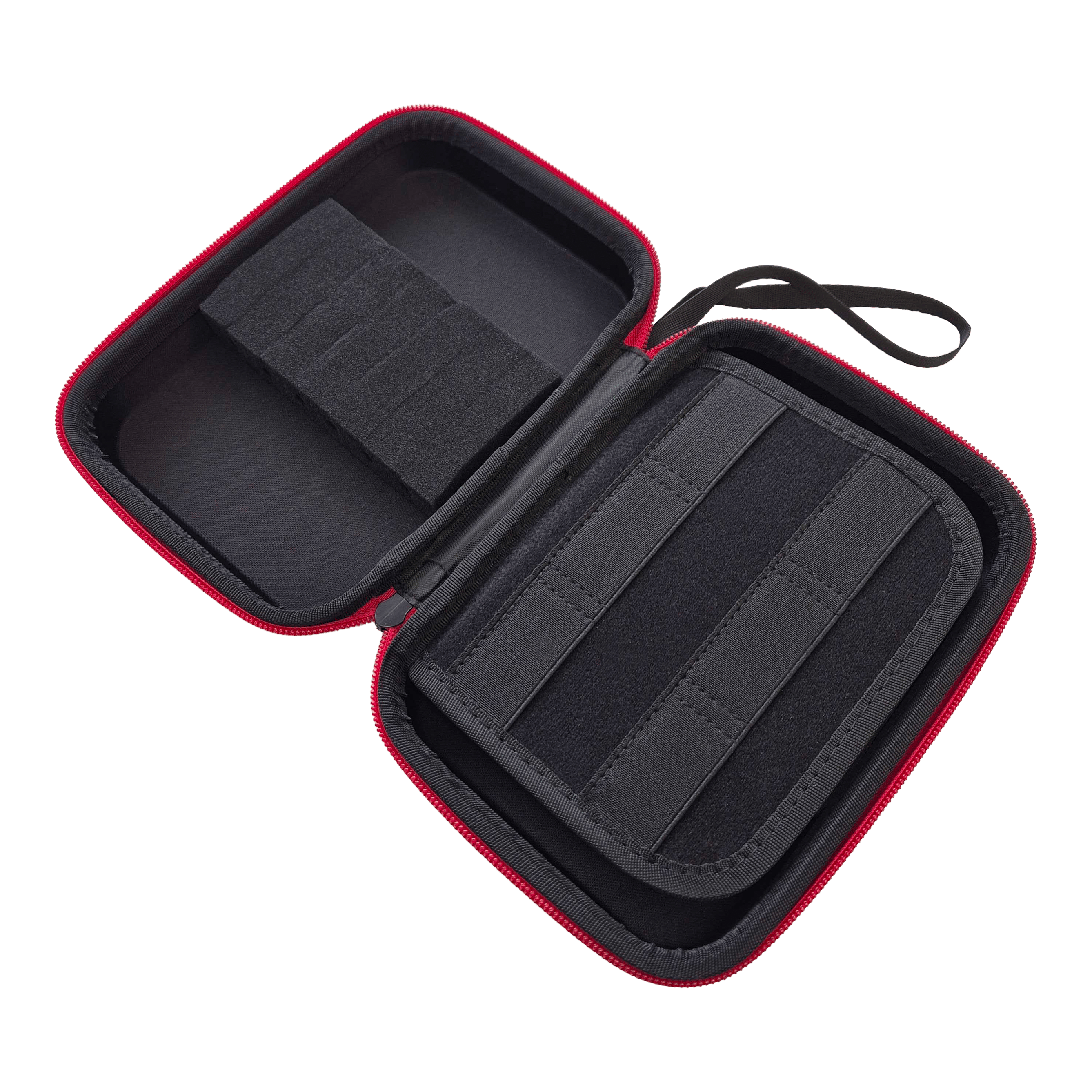 System-4 dart case with your design Das Bild zeigt ein schwarzes Dartcase vom Typ System 4. Es wird für den sicheren Transport und die Aufbewahrung von Dartartikeln verwendet.