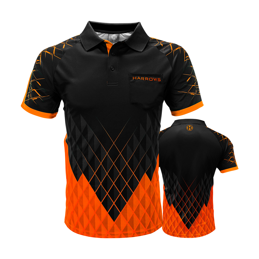 HRS-26234_Harrows_Paragon_Dartshirt_Orange_0 Das Bild zeigt das Harrows Paragon Dartshirt in Orange mit auffälligem schwarz-orangenem Muster. Auf der Vorderseite befindet sich eine Brusttasche mit dem Schriftzug "HARROWS".