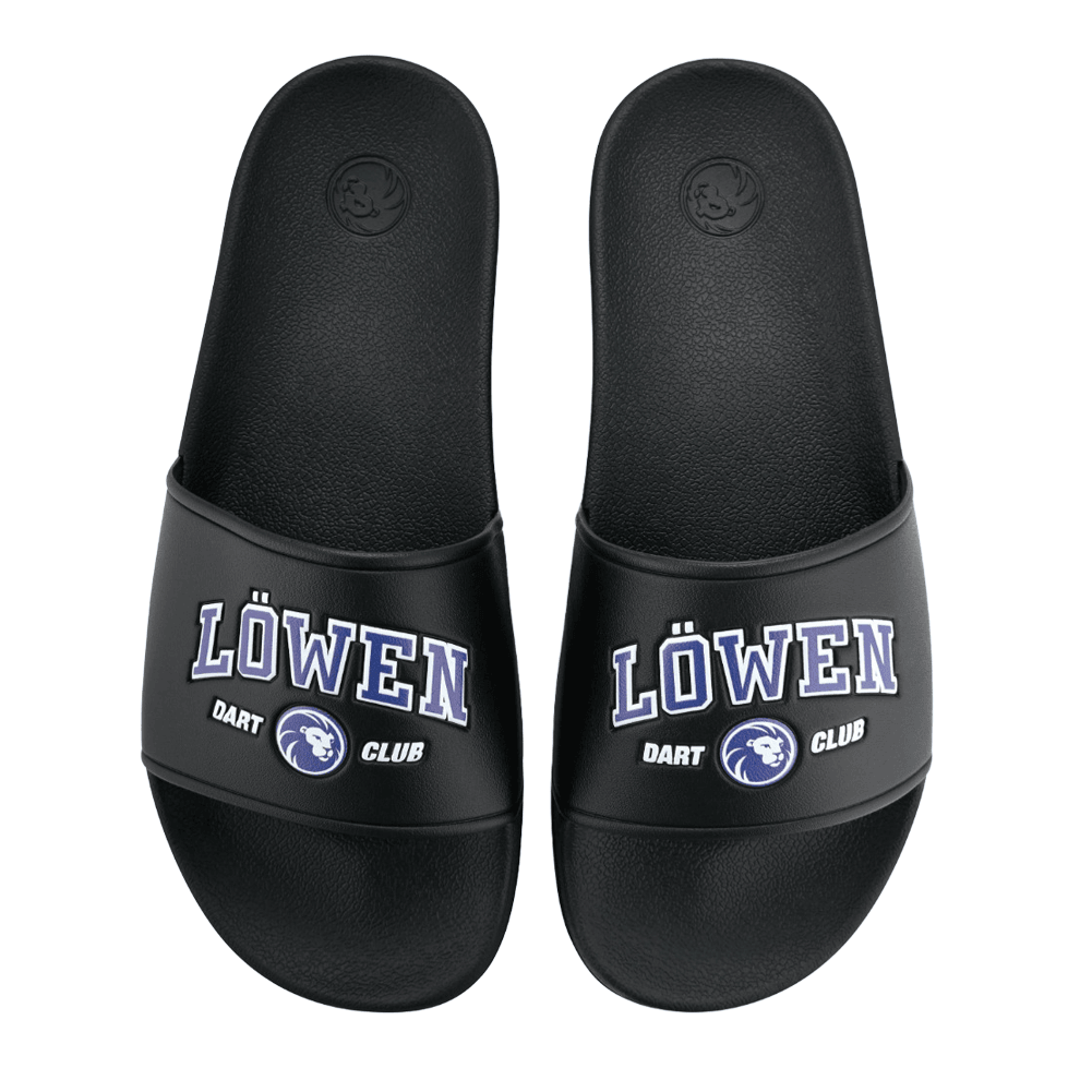 Löwen Collection DARTIletten Abgebildet sind Löwen Kollektion DARTIletten Schuhe. Diese Schuhe sind Teil einer limitierten Kollektion für Dartfans.