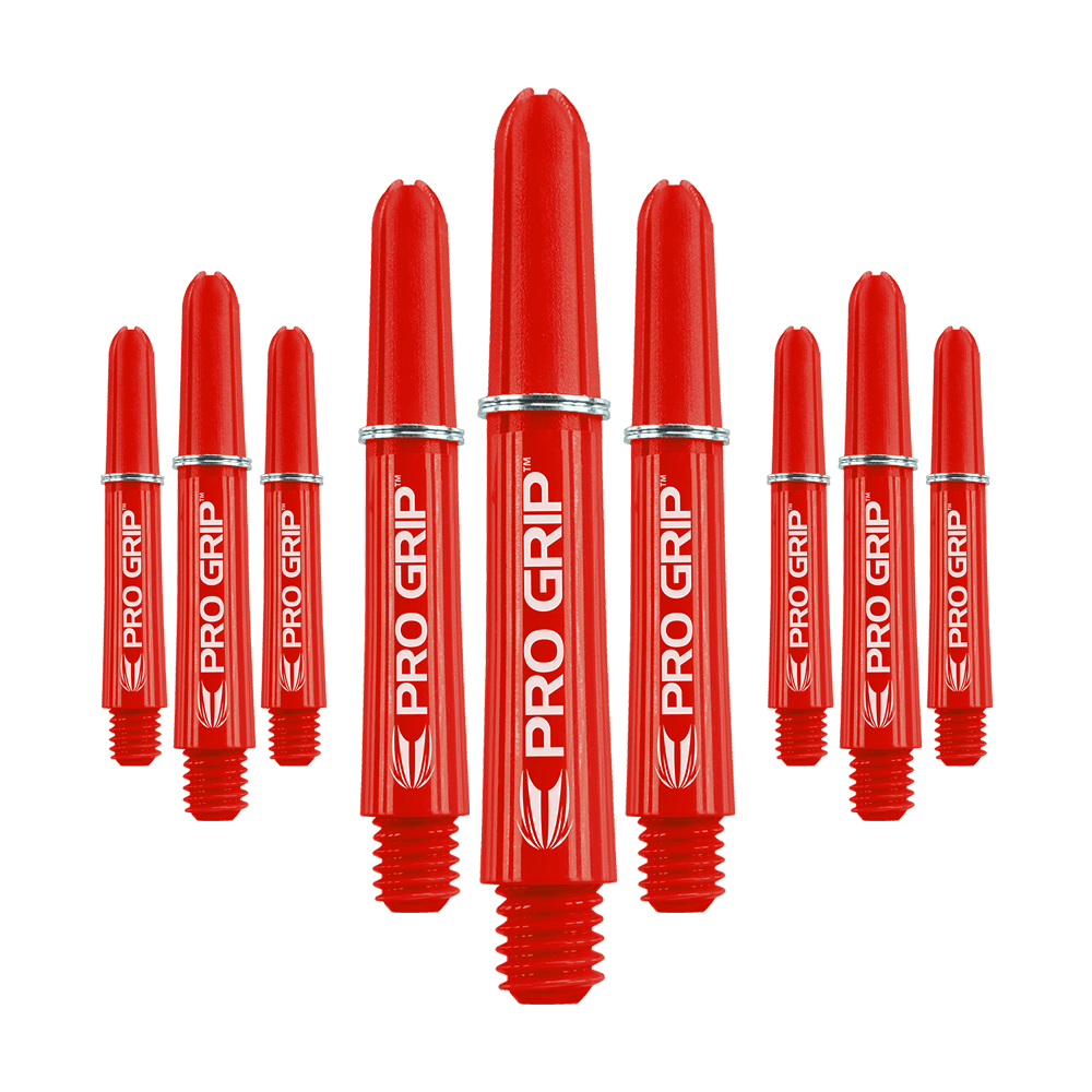 Target Pro Grip Shafts - 3 Sets - Red Das Bild zeigt neun rote Dart-Schäfte mit der Aufschrift "PRO GRIP". Sie sind in drei Gruppen angeordnet und haben ein auffälliges, glänzendes Design.