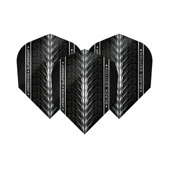 Das Bild zeigt die "Harrows Supergrip Black-Edition No6 Flights" in einem schwarzen Design mit silbernen Akzenten. Die Flights haben eine strukturierte Oberfläche und den Schriftzug "Harrows Supergrip Black Edition".