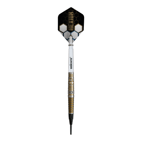 Unicorn Hexium Style 03 Gold & Black Soft Darts - 23g Das Bild zeigt die Unicorn Hexium Style 03 Gold & Black Softdarts mit 23g Gewicht. Die Darts sind in den Farben Gold und Schwarz gestaltet.