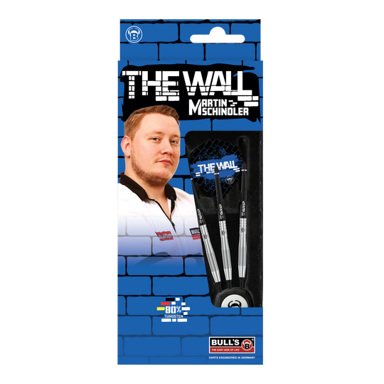 Bulls Martin Schindler TW80 soft darts - 18g Die Abbildung zeigt die Produktverpackung der "Bulls Martin Schindler TW80 Softdarts - 18g". Auf der Verpackung ist ein Bild von Martin Schindler sowie drei Softdarts und das Logo von BULL'S zu sehen.