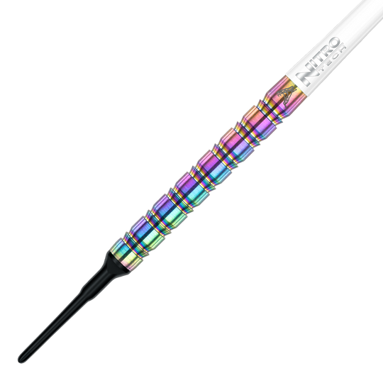 Das Bild zeigt einen bunten Softdart mit Regenbogeneffekt aus der Serie "Red Dragon Peter Wright Snakebite 1." Der Dart wiegt 18 Gramm und hat eine weiße und schwarze Spitze sowie einen auffälligen, geriffelten Griff.