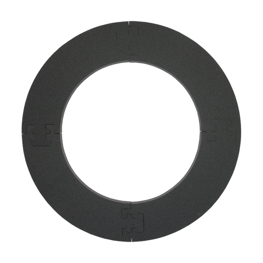 DBS2020_McDart_Catchring_Premium_Made_in_Germany_Edition_2020_2MaiLDTEaJKcJ9 Das Bild zeigt den McDart Catchring Premium - Made in Germany Edition. Es handelt sich um einen schwarzen Schutzring, der um eine Dartscheibe gelegt wird.