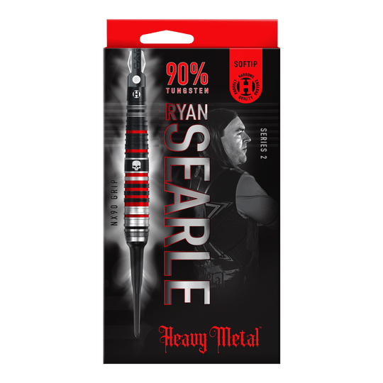 Harrow's Ryan Searle Heavy Metal Series 2 soft darts Auf dem Bild ist die Verpackung der "Harrows Ryan Searle Heavy Metal Series 2 Softdarts" zu sehen. Die Packung ist überwiegend schwarz mit roten Akzenten und zeigt einen Dartpfeil sowie das Bild eines Spielers.