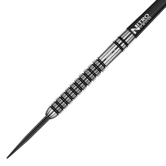 RD2554_Red_Dragon_Gian_Van_Veen_Steeldarts_2 Das Bild zeigt einen Red Dragon Gian Van Veen Steeldart mit einem Gewicht von 21g. Der Dart ist silberfarben mit schwarzem Griffmuster und besitzt einen „Nitro Tech“-Schaft.