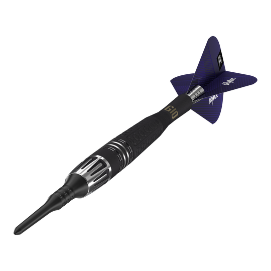 Target Phil Taylor Power 9Five GEN10 soft darts Auf dem Bild ist ein Target Phil Taylor Power 9Five GEN10 Softdart zu sehen. Der Dartpfeil hat ein modernes Design mit schwarzen und silbernen Details sowie blauen Flights.