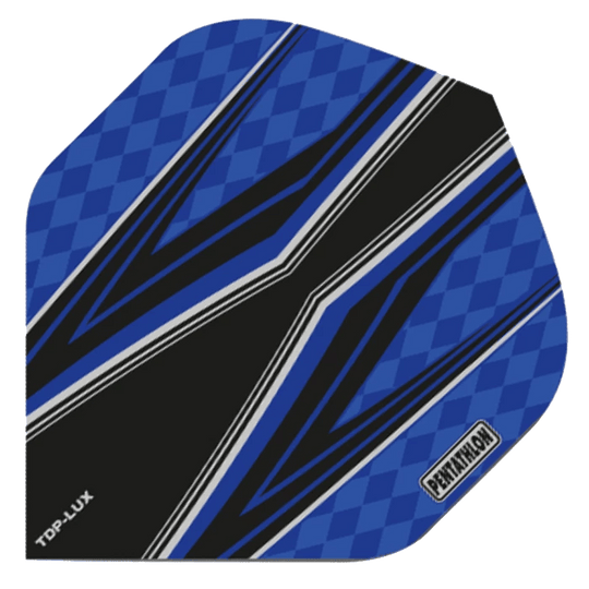 P226 Das Bild zeigt ein Dart Flight mit dem Namen "Pentathlon Dark Blue Flights P226". Das Design ist überwiegend dunkelblau mit schwarzen und silbernen Mustern.