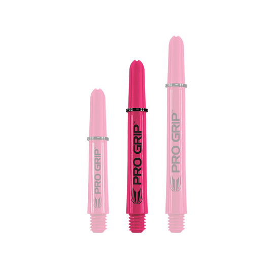 110856_Target_Pro_Grip_Shafts_Pink_41mm_1 Das Bild zeigt drei pinke Pro Grip Shafts für Darts in verschiedenen Längen. Auf jedem Schaft steht deutlich der Schriftzug "PRO GRIP".