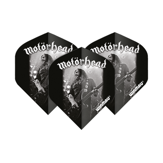 Auf dem Bild sind drei Dartflights mit dem Motiv „Motörhead Lemmy“ zu sehen. Die Flights sind schwarz-weiß gestaltet und tragen die Aufschrift „Motörhead“ sowie das Winmau-Logo.