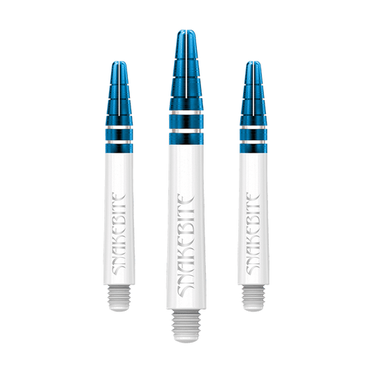 Das Bild zeigt drei Dartschäfte in Weiß und Blau mit der Aufschrift "Snakebite". Es handelt sich um die Red Dragon Nitrotech Peter Wright Blue Shafts mit einer Länge von 39 mm.