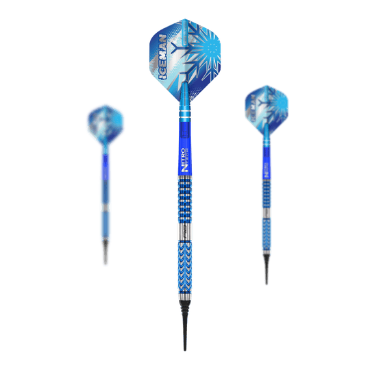 Das Bild zeigt drei Softdarts des Modells "Red Dragon Gerwyn Price Glacier" mit einem Gewicht von 18g. Die Darts sind hauptsächlich blau und haben auffällige Flights mit Eis- und Schneeflockenmotiven.