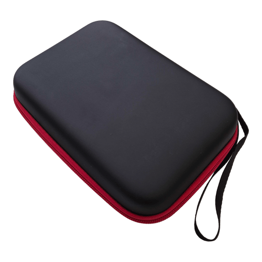 McDart System-4 Dartcase Auf dem Bild ist ein Dartcase in Schwarz abgebildet. Das Etui dient zum sicheren Transport von Dart-Pfeilen.
