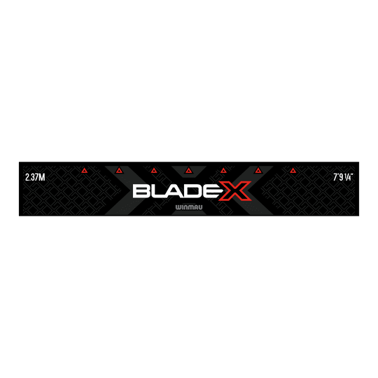 Winmau Blade X throw line Das Bild zeigt die Winmau Blade X Abwurflinie. Diese Abwurflinie dient zur Markierung der Wurflinie beim Dartspiel.