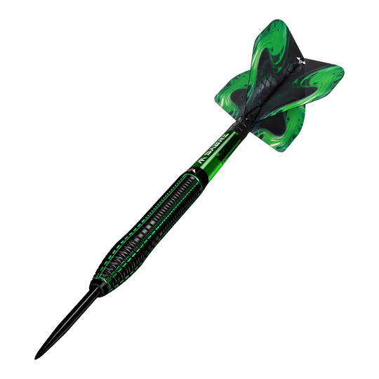 Mission Venom steel darts Das Bild zeigt einen Mission Venom Steeldart mit schwarzem und grünem Design. Die Flights sind ebenfalls grün mit einem geschwungenen Muster.