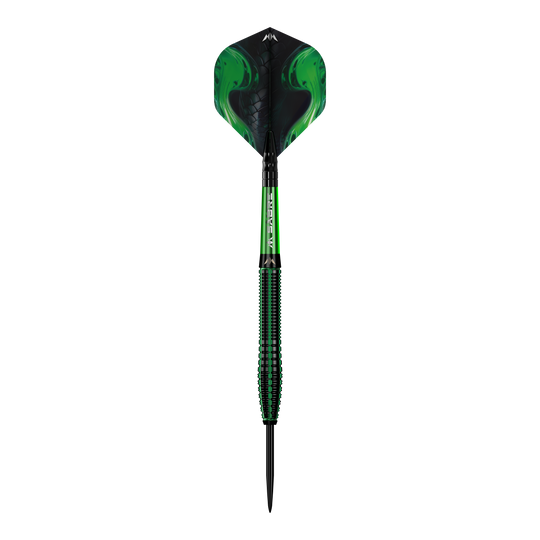 Mission Venom steel darts Das Bild zeigt einen Mission Venom Steeldart mit einem auffälligen, grünen Design. Der Schaft und die Flights haben ein modernes Muster, das an Schlangenhaut erinnert.