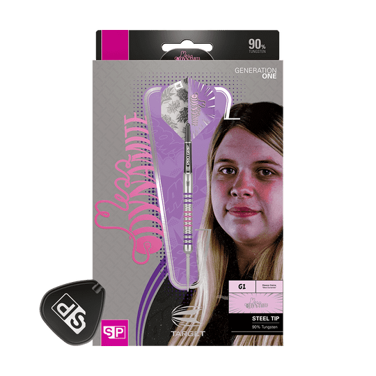 190221_Target_Elanor_Cairns_GEN1_Swiss_Point_Steeldarts_3 Die Abbildung zeigt die Target Eleanor Cairns GEN1 Swiss Point Steeldarts mit 24g Gewicht. Die Verpackung ist überwiegend lila und zeigt neben dem Dartpfeil ein Porträt einer Frau.