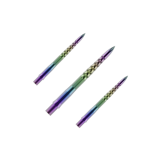 Auf dem Bild sind drei bunte Steeldartspitzen zu sehen. Sie haben ein metallisch glänzendes, geripptes Design in verschiedenen Farben.