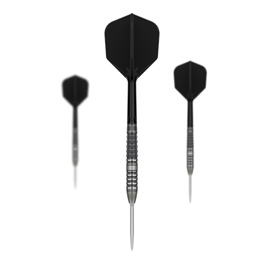 Target Japan Black Marque Lumiere GEN3 steel darts Das Bild zeigt drei Steeldarts mit schwarzen Flights und silbernen Spitzen. Es handelt sich um das Produkt "Target Japan Black Marque Lumiere GEN3 Steeldarts".