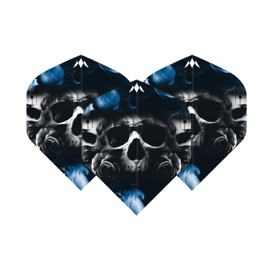 Mission Solo Shaun McDonald No2 Standard Flights Das Bild zeigt drei Dartflights mit einem Totenkopf und blauen Raucheffekten als Motiv. Die Flights sind das Produkt "Mission Solo Shaun McDonald No2 Standard Flights".