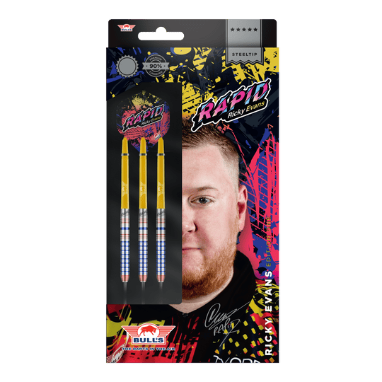 Bulls NL Ricky Evans Rapid Edition One Steel Darts Die Abbildung zeigt die Verpackung der "Bulls NL Ricky Evans Rapid Edition One Steeldarts". Auf der Packung sind drei gelb-silberne Steeldarts und ein Porträt von Ricky Evans zu sehen.