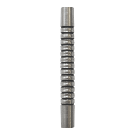 Abgebildet ist ein McDart Black Ring Softdart Barrels - 18g. Es handelt sich um einen schwarzen Dart-Barrel mit Ringstruktur.