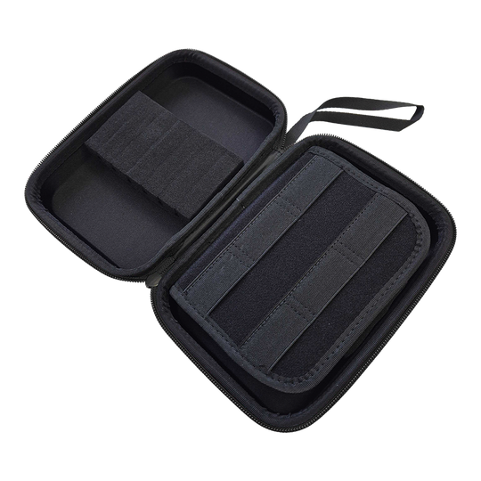 System-4 dart case with your design Das Bild zeigt ein Produkt mit dem Dateinamen MCS4-Pink_McDart_System4_Dartcase_Mit_Wunschdruck_Pink_3. Es ist eine Nahaufnahme des Artikels.