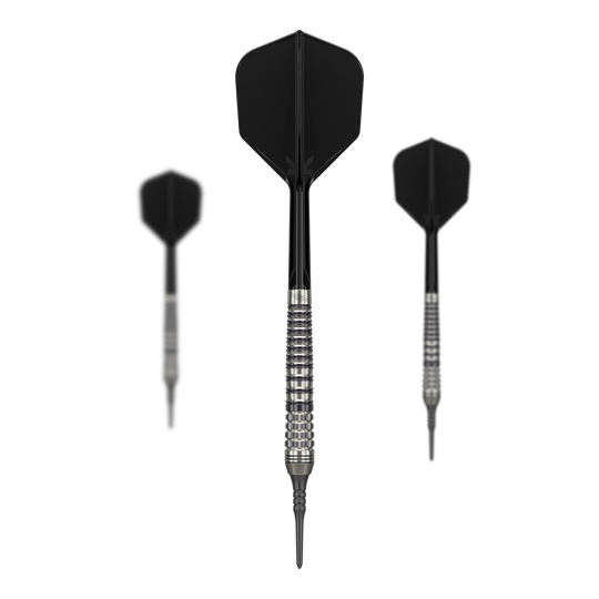 Target Japan Black Marque Renegade 4 Softdarts - 19g Das Bild zeigt drei schwarze Softdarts mit silbernem Griff. Es handelt sich um das Produkt "Target Japan Black Marque Renegade 4 Softdarts - 19g".