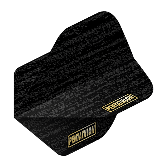 Das Bild zeigt das Produkt "Pentathlon RT Sandblast No2 Standard Flights". Die Flights sind schwarz mit einem sandgestrahlten Muster und dem goldenen Pentathlon-Logo.