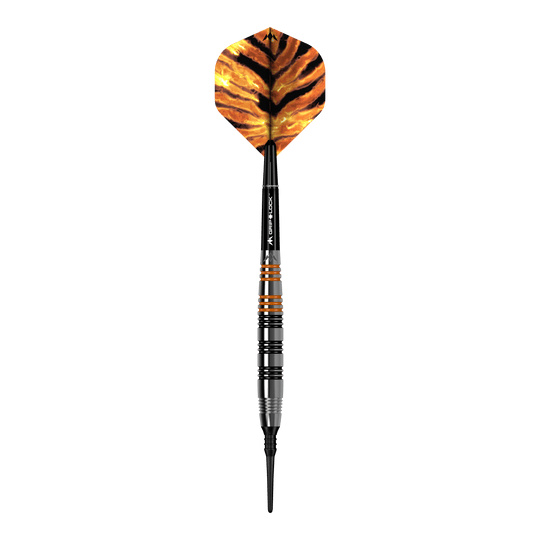 Das Bild zeigt einen Softdart namens "Mission Javan Brass Softdarts - 18g". Der Dart hat eine schwarz-orangene Spitze und eine Flügel mit einem Tigerstreifenmuster.
