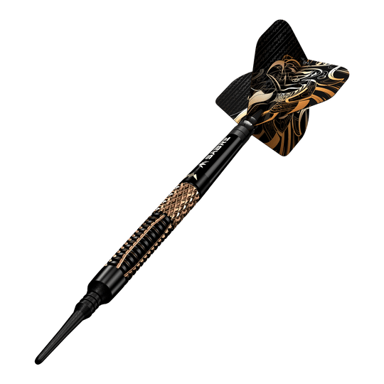 Mission Horus Softdarts - 19g Das Bild zeigt einen Mission Horus Softdart mit einem Gewicht von 19 Gramm. Der Dart hat ein auffälliges schwarzes und goldenes Design.