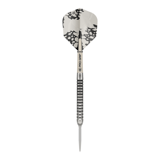 Target EXO SP01 Swiss Point steel darts Das Bild zeigt einen Target EXO SP01 Swiss Point Steeldart. Der Dartpfeil hat ein schwarz-silbernes Design mit einer auffälligen schwarz-weißen Flight.