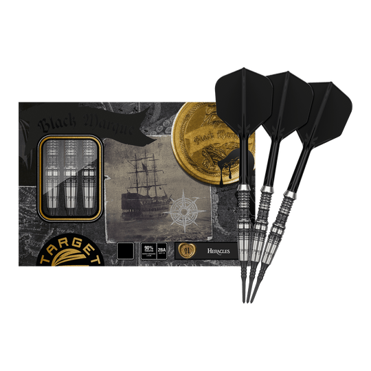 Target Japan Black Marque Heracles Soft Darts - 18g Das Bild zeigt das Produkt "Target Japan Black Marque Heracles Softdarts - 18g" mit drei schwarzen Softdarts. Die Verpackung ist mit maritimen Motiven und goldenen Details gestaltet.