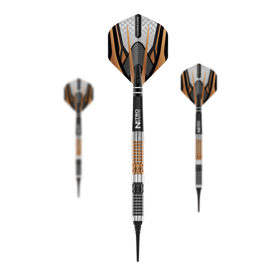 Red Dragon Panterra soft darts - 20g Das Bild zeigt drei Softdarts des Modells 'Red Dragon Panterra Softdarts - 20g'. Die Darts haben auffällige schwarze, goldene und silberne Elemente am Schaft und an den Flights.