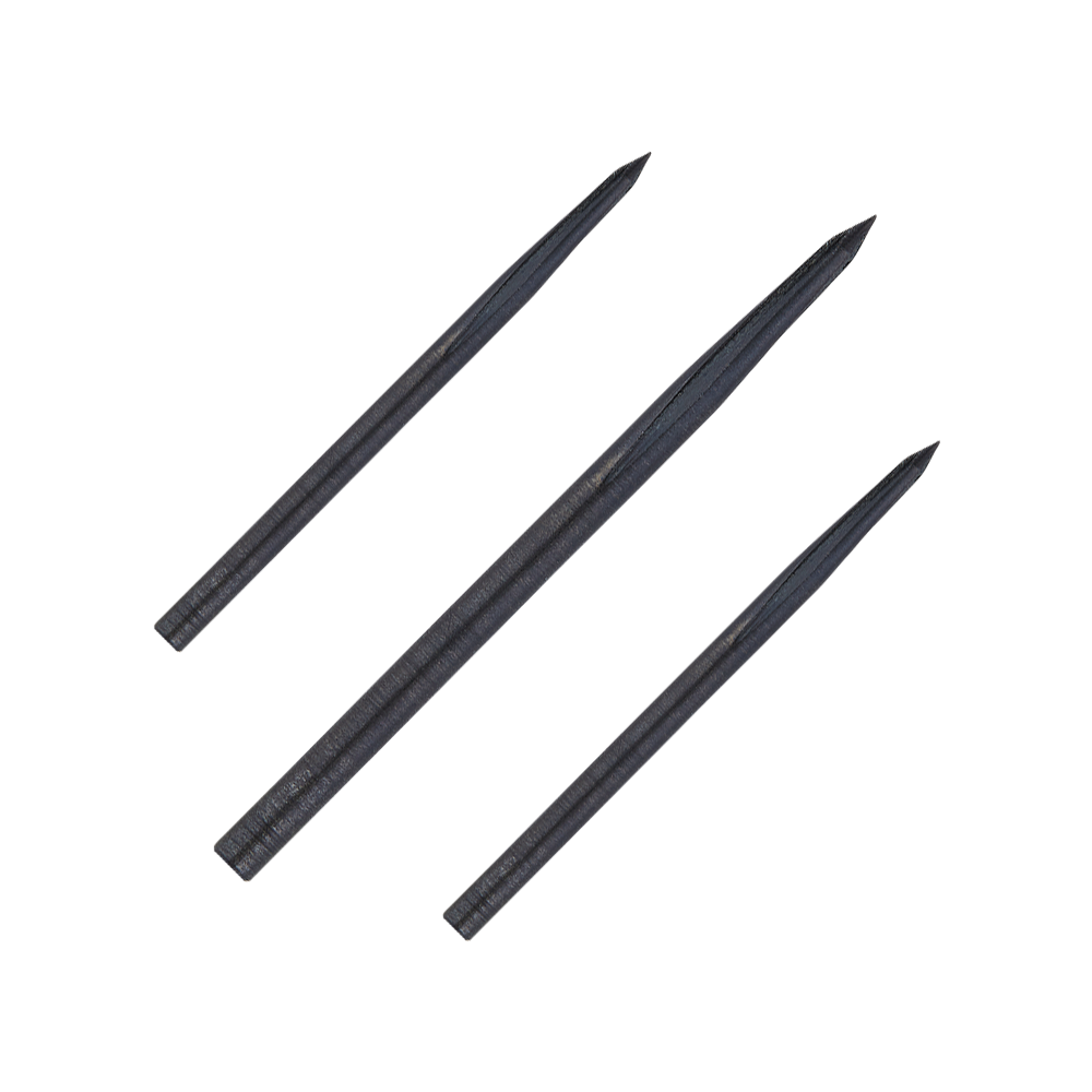 Unicorn Volute Noir steel dart tips Das Bild zeigt drei schwarze Steeldartspitzen des Produkts „Unicorn Volute Noir“. Sie sind länglich, spitz zulaufend und aus Metall gefertigt.